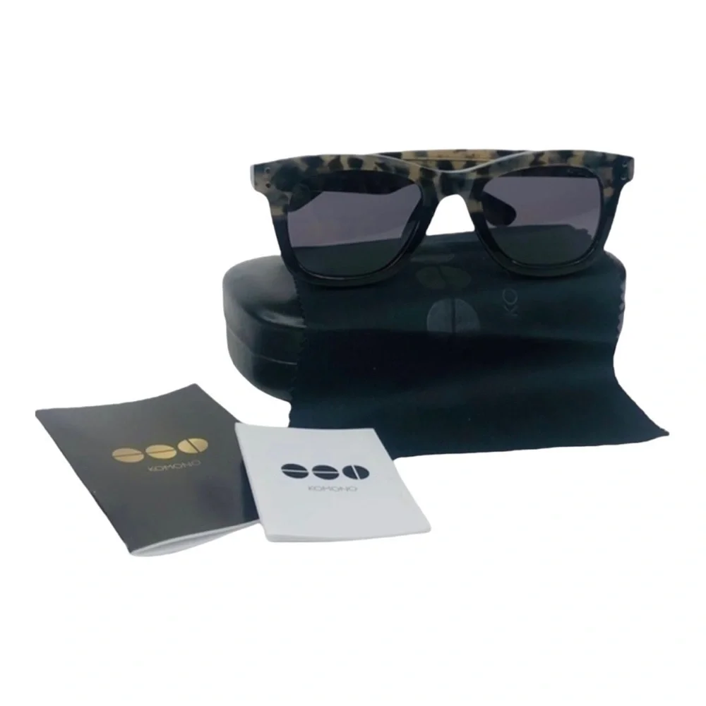 Komono sunglasses NEW The Allen Black Sand